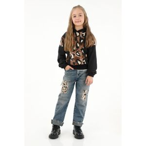 Buzo hoodie negro con estampado animal print para niña