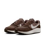 TENIS-NIKE-HOMBRE-FJ4195-201-WAFFLE