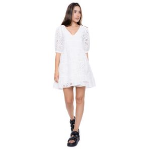Vestido Corto En Ojalillo