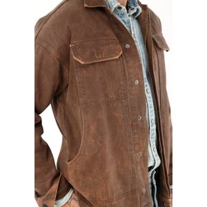 Abrigo café con efecto cuero para hombre