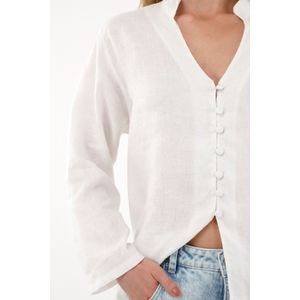 Camisa blanca cuello neru en 100% lino para mujer