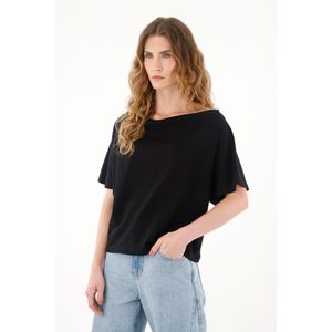 Camiseta negra con escote drapeado para mujer