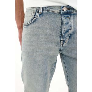 Jean Skinny de tiro medio tono claro para hombre