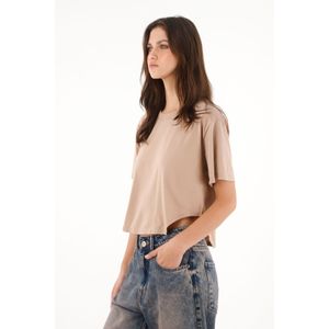 Camiseta amplia con cortes laterales café para mujer