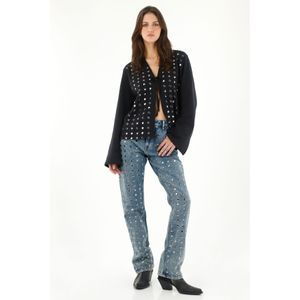 Buzo con taches decorativos negro para mujer