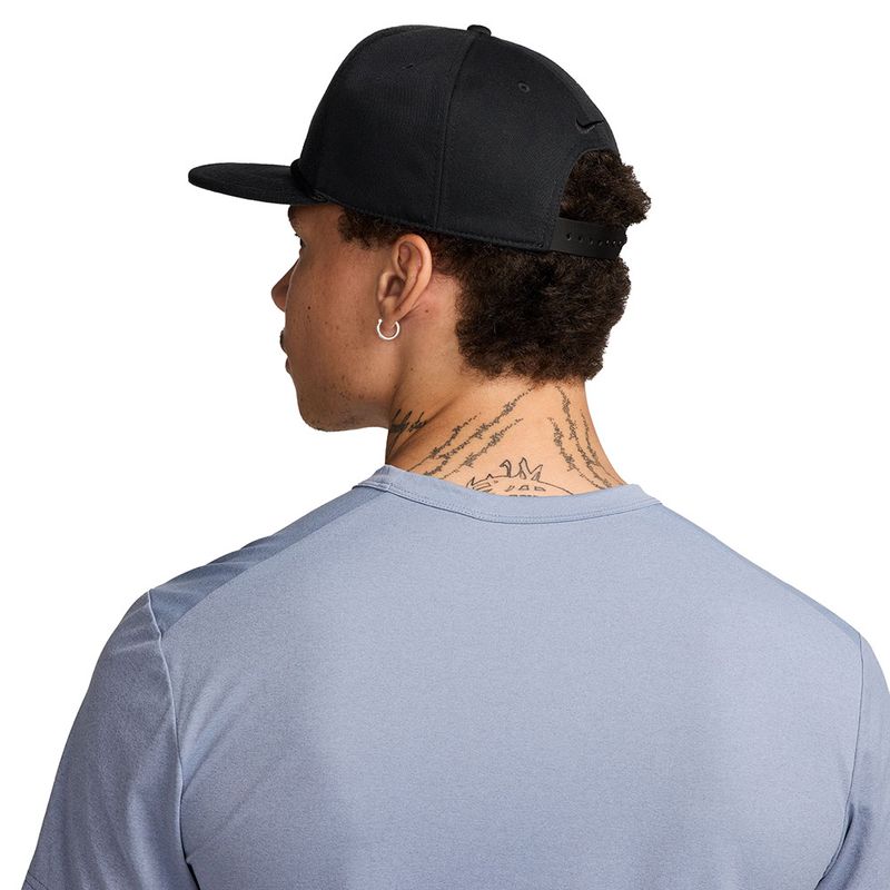 GORRA-NIKE-HF7482-010