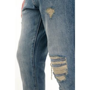 Jean Classic de tiro medio con rotos y bordado posterior para hombre