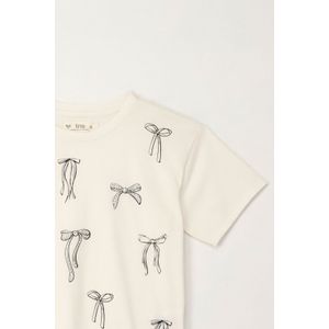 Camiseta básica estampada con apliques crudo para niña