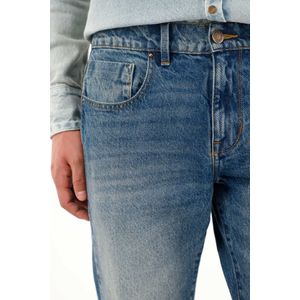 Jean Classic tiro medio azul para hombre