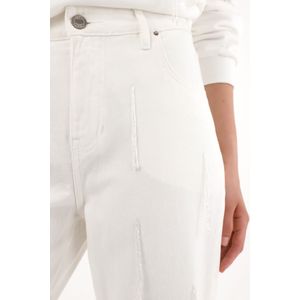 Jean Mom de tiro alto en denim crudo para mujer