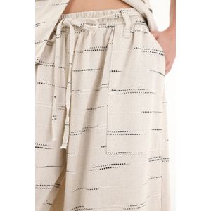 Pantalón Wide Leg con detalles bordados y pretina elástica para mujer