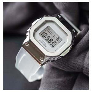 Reloj Casio G-SHOCK GM-S5600SK-7D Diseño Deportivo