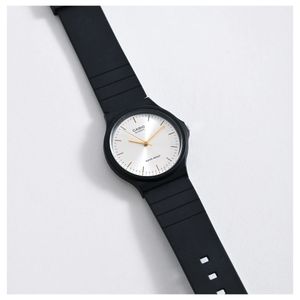 Reloj Casio Modelo MQ-24-7E2 Diseño Casual