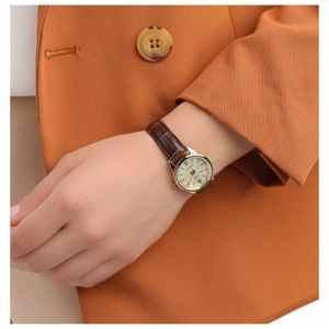 Reloj Casio Modelo LTP-V005GL-9B Para Dama Diseño Elegante