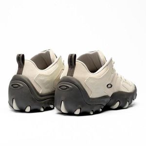 Tenis Oakley Teeth Bomb