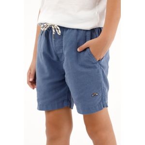 Bermuda con bordado decorativo en ruedo azul para niño