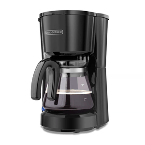 Cafetera Compacta Black+Decker CM0701B 5 Tazas Color Negro Con Filtro Permanente