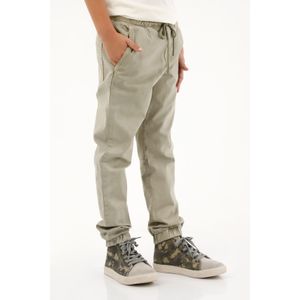 Pantalón jogger con pretina y bota elástica verde para niño