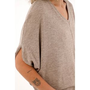 Camiseta de silueta amplia café para mujer
