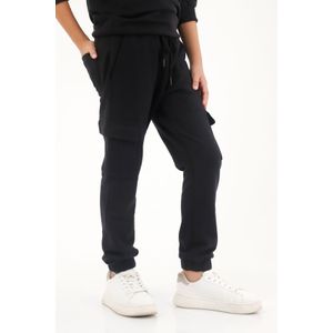 Pantalón jogger con bolsillos de tapa negro para niño