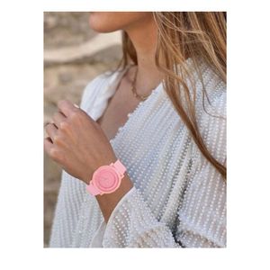 Reloj Q&Q Para Dama modelo VQ94J009Y Casual