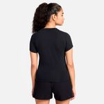 CAMISETA-NIKE-MUJER-FV5508-010