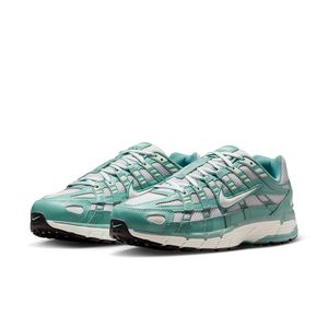 TENIS NIKE MUJER BV1021-010 P-6000