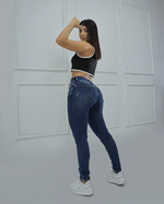 image-fa8c35f171754cfda6522047165f2645
