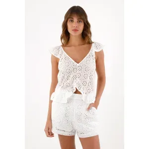 Camisa en tela ojalillo crudo para mujer