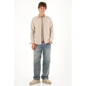 Camisa clásica manga larga café para hombre