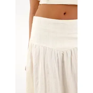 Falda larga con fajón ajustado crudo para mujer