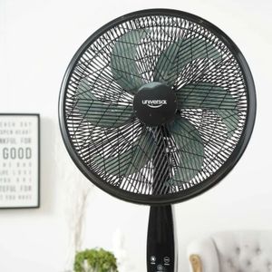 Ventilador UNIVERSAL Fresh Ultra + Control Remoto 18? L75680 Negro