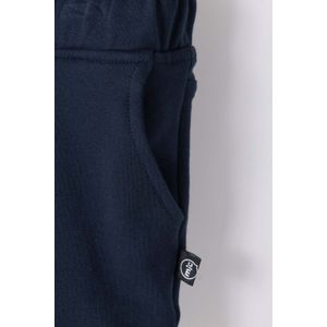 Short Mic azul con pretina elástica para niña