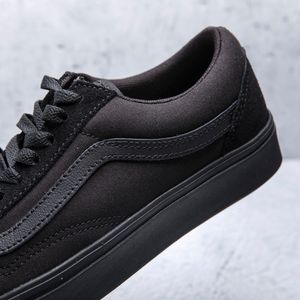 TENIS VANS UNISEXO VN0A3WMAVND COMFYCUS