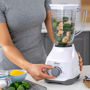 Licuadora Oster Kaliman Blanca 2 Velocidades Vaso De Plástico