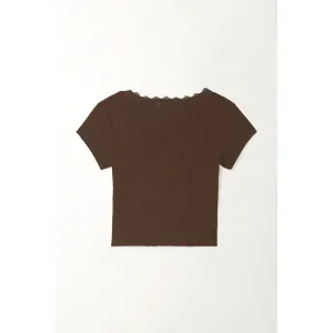Camiseta con encaje café para mujer