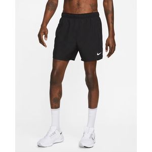 Short Nike Hombre Dri Fit Challenger 5” DV9363-010 Negro Running