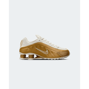 NIKE SHOX R4