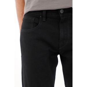 Jean Recto black denim para hombre