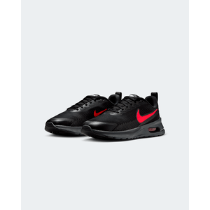 NIKE AIR MAX NUAXIS
