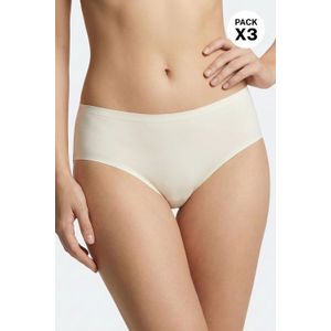 Panty tipo hipster elaborado en microfibra satinada paquete x3