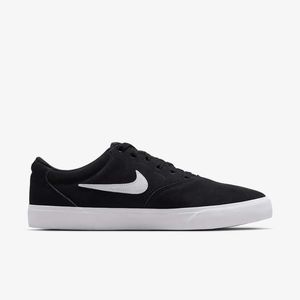 Tenis Nike Hombre Charge Suede IB2750-001 Negro Skate