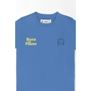 Camiseta azul con grafico para niño