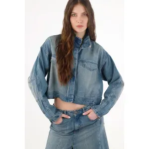 Chaqueta para mujer algodón azul índigo boxy cropped preteñida