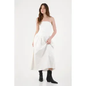 Vestido para mujer algodón blanco midi sin tirantes con ojalillo