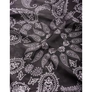 Pañoleta Con Estampado Mandalas