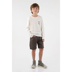 Bermuda para niño en algodón café oscuro fit regular con bolsillos laterales