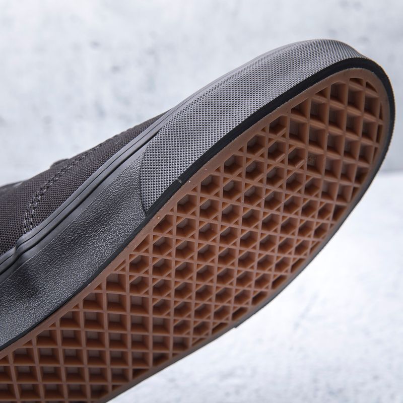 Tenis-Vans-Hombre-VN0A3MTF186-DOHENY