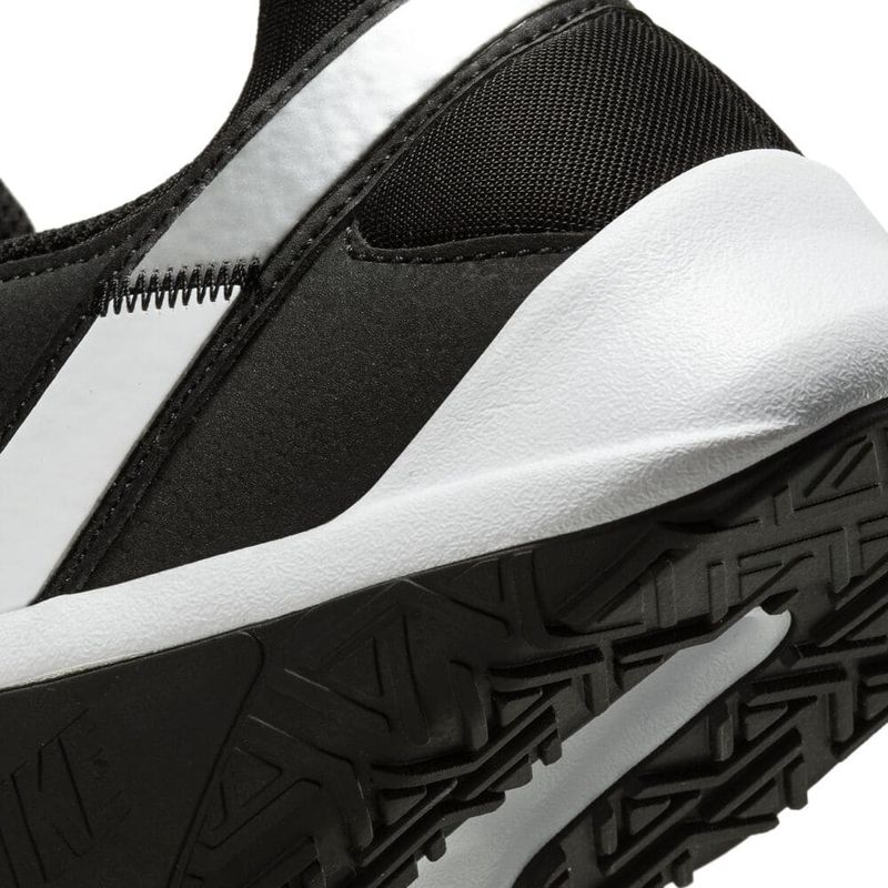 TENIS-NIKE-HOMBRE-LEGEND-ESSENTIAL-2