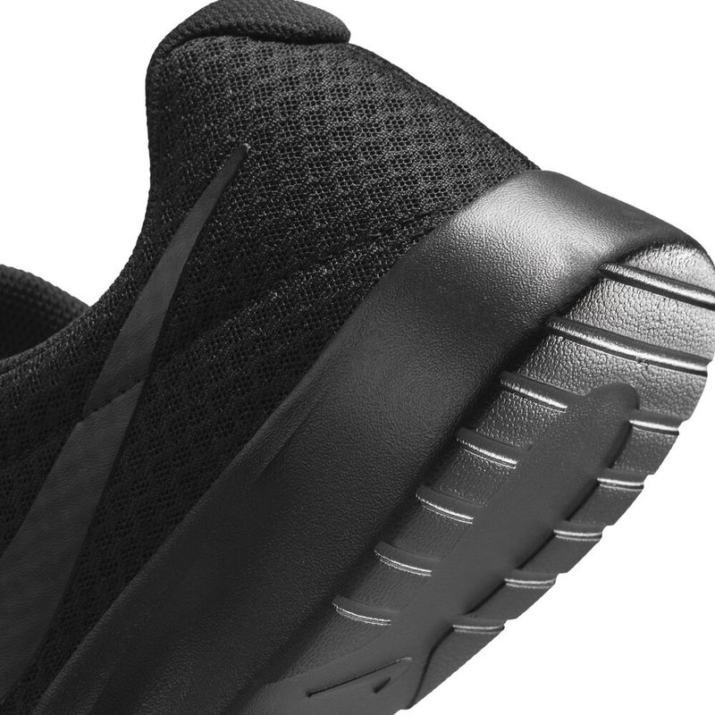 TENIS-NIKE-HOMBRE-TANJUN-M2